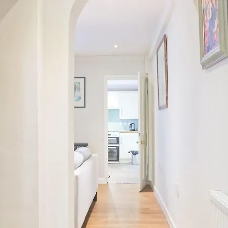 Appartamento Charlotte's Charming Clifton Flat
